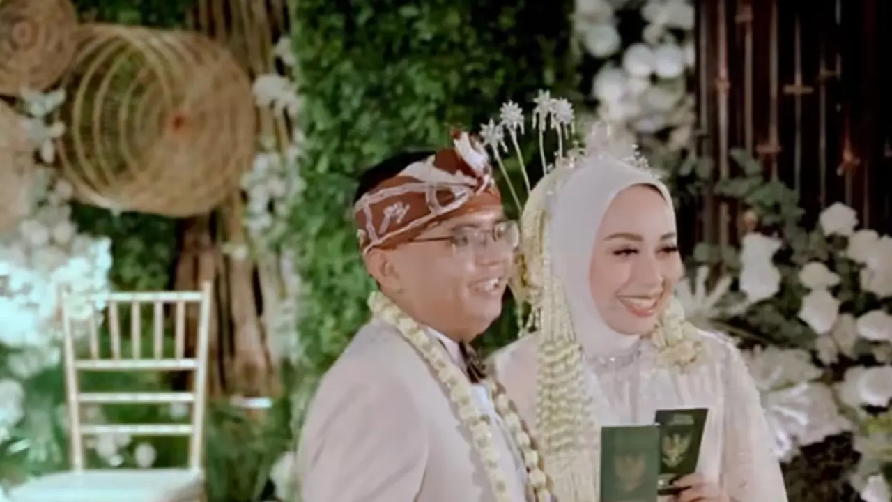 Putra Sulung Dedi Mulyadi dan Wakil Bupati Garut Sah Jadi Suami Istri, Pernikahan Kental dengan Adat Sunda