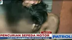 Melihat kondisi sepeda motor yang mudah dicuri, pelaku langsung berupaya mendorongnya.
