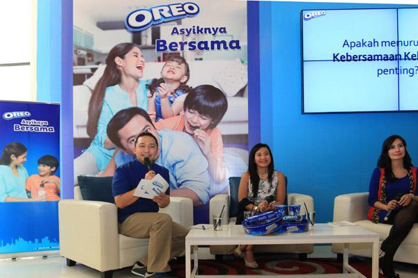 Presentasi OREO #AsyiknyaBersama | copyright vemale.com