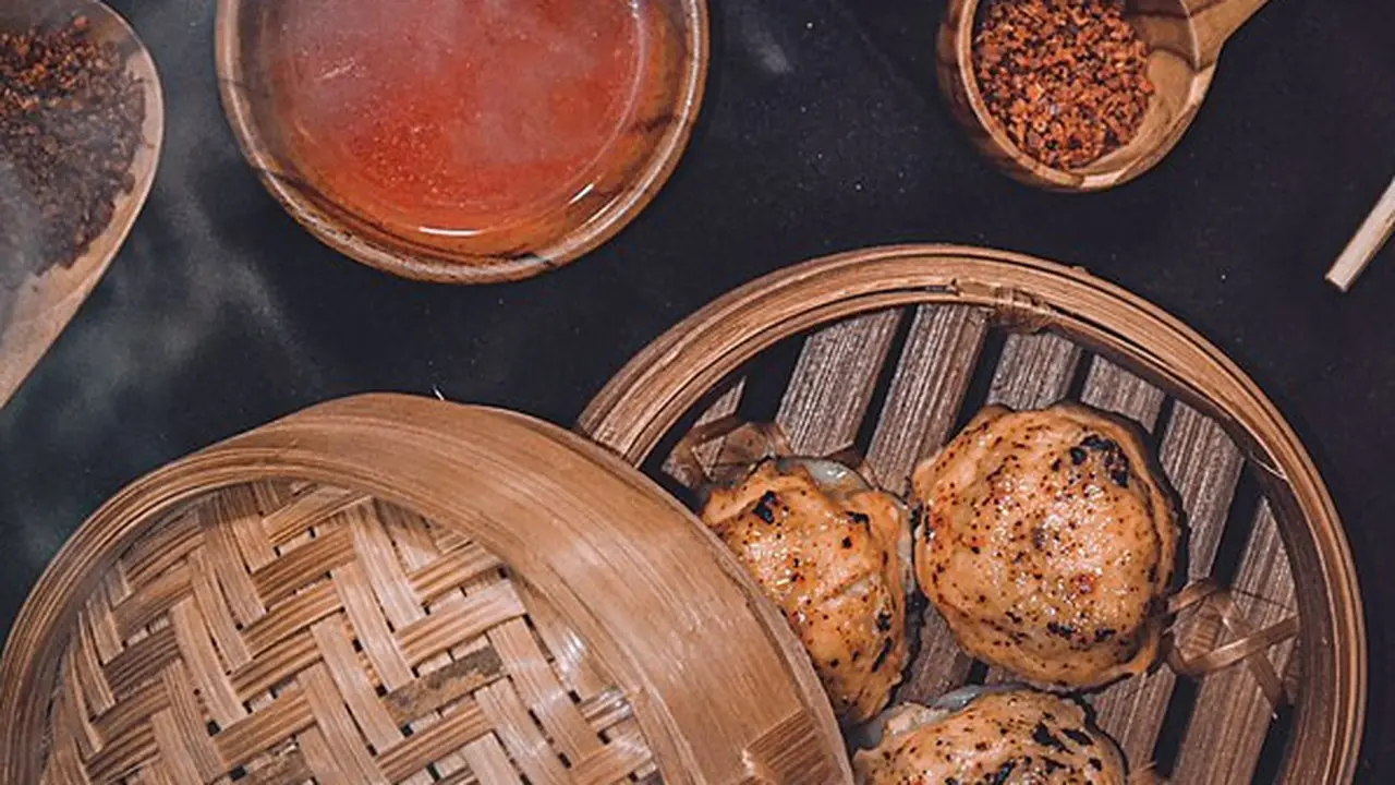 Sajian dimsum saus mentai