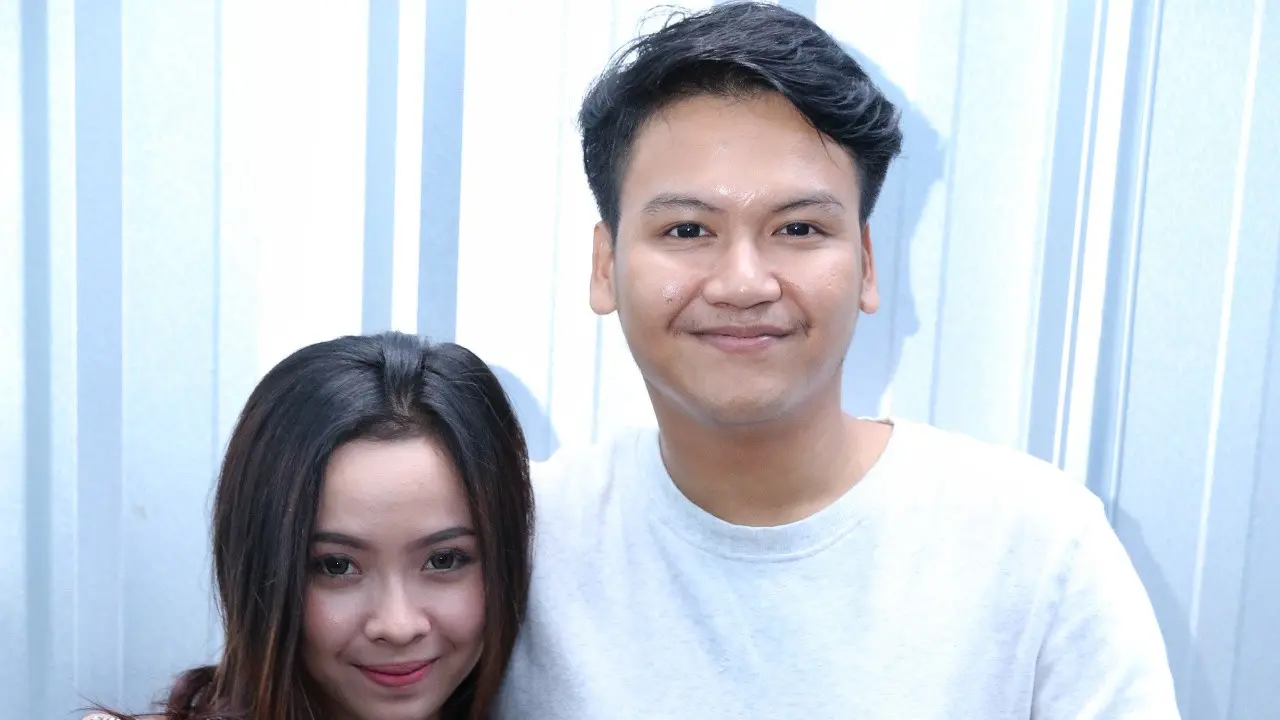 [Bintang] Ilham Smash dan Istri