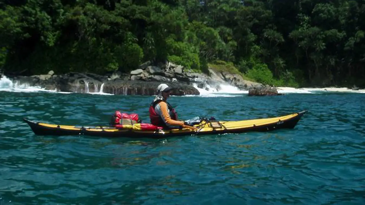 Pulau di Sumatra Ini Jadi Favorit Para Turis Inggris