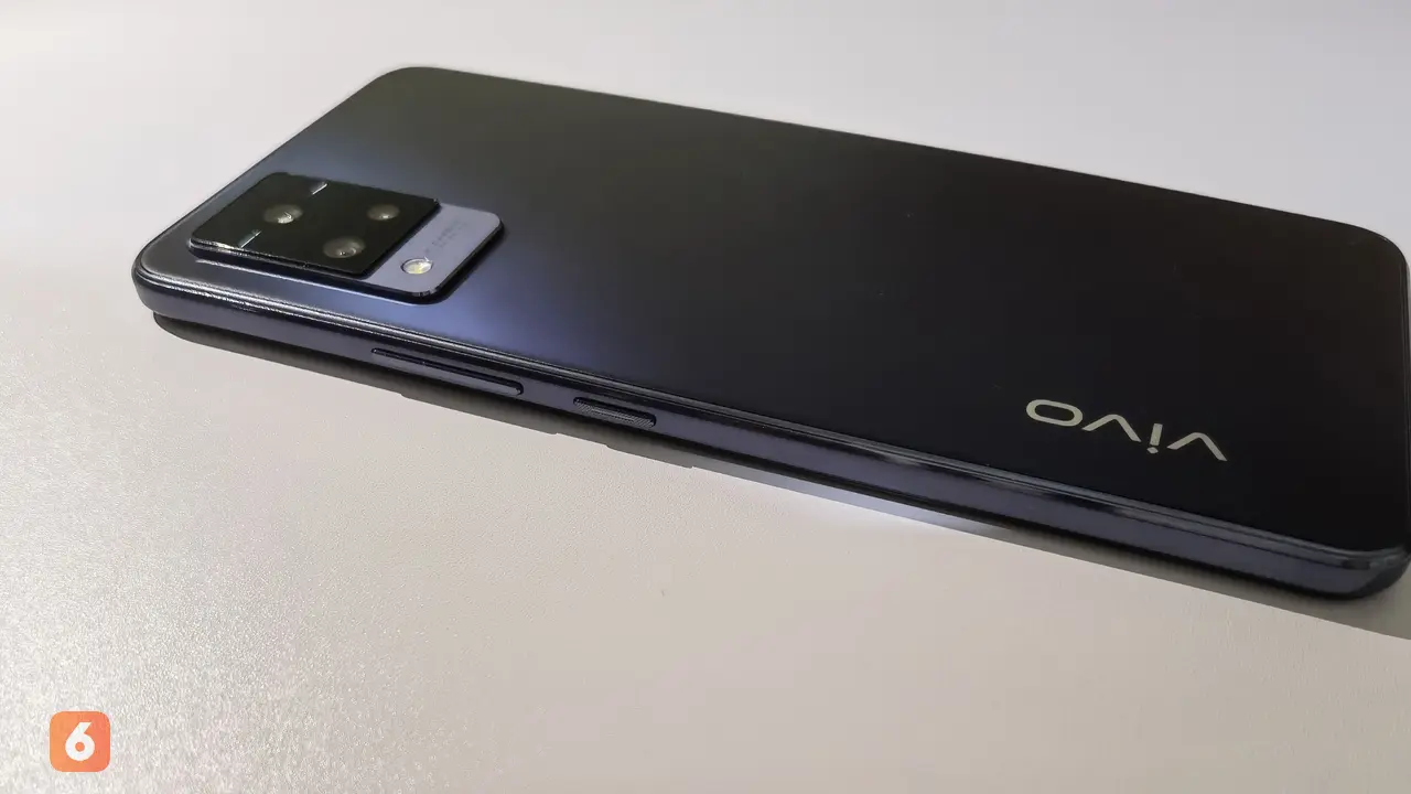 Vivo V21 5G