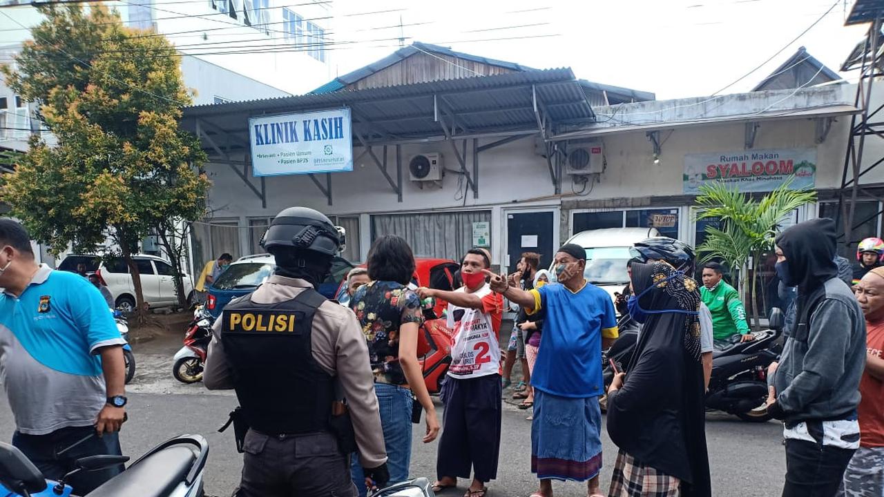 Kericuhan yang terjadi di RS Pancaran Kasih Manado saat meninggalnya seorang PDP Covid-19.