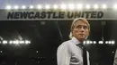 Pelatih Timnas Arab Saudi, Roberto Mancini, saat menjalani laga uji coba melawan Timnas Kosta Rika yang berlangsung di St James Park, Inggris, Sabtu (9/9/2023) dini hari. Timnas Arab Saudi dikalahkan Kosta Rika 1-3. (AP Photo/Scott Heppell)