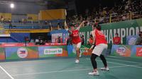Ganda putri Indonesia Ribka Sugiarto/Siti Fadia Silva Ramadhanti pada Kejuaraan Asia 2022. (foto: PBSI)