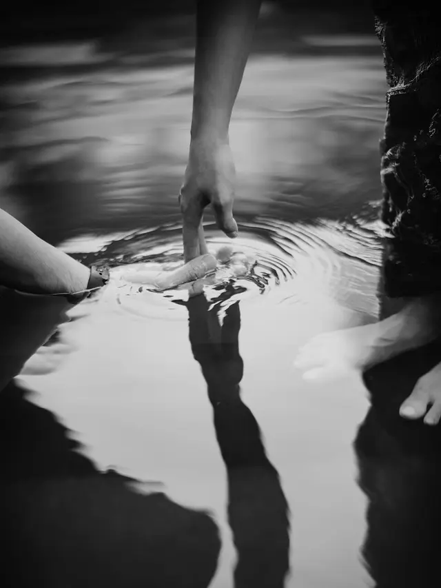 7 Potret Prewedding Arya Bakrie dan Vannya Istarinda Ini Curi Perhatian