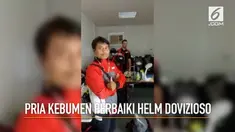 Nathania Mugiyono beruntung, pekerjaannya sebagi teknisi helm membuatnya bertemu Andrea Dovizioso.