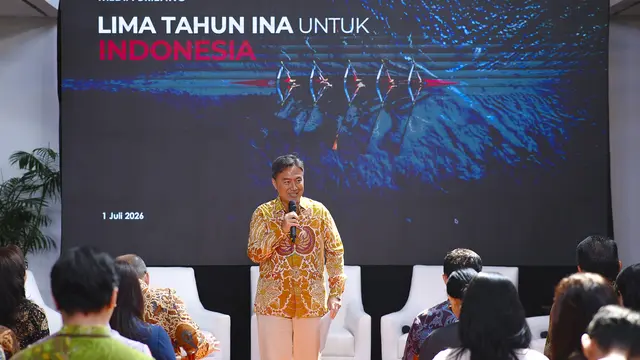 Fauzi Ichsan, Dewan Pengawas INA, memberikan sambutan dalam media briefing “Lima Tahun INA untuk Indonesia”. (Dok INA)