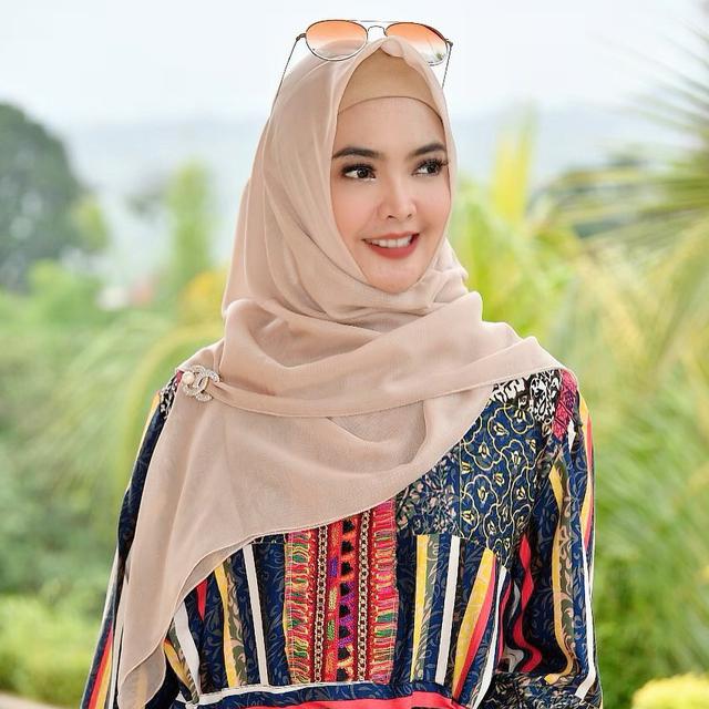 Berusia 46 Tahun, Ini 6 Potret Artis Ingrid Kansil yang Awet Muda