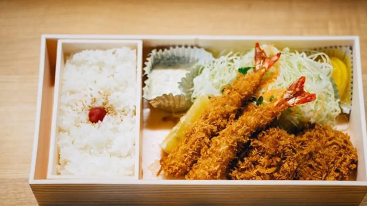 Ilustrasi tempura udang./Copyright pexels.com/quang anh ha nguyen
