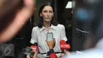 Dubes Perancis untuk Indonesia, Corinne Breuze, menggelar konferensi pers terkait bom di Paris, Jakarta, Sabtu (14/11/2015). Corinne berterima kasih kepada rakyat Indonesia, yang memberikan dukungan moril kepada Perancis. (Liputan6.com/Gempur M Surya)