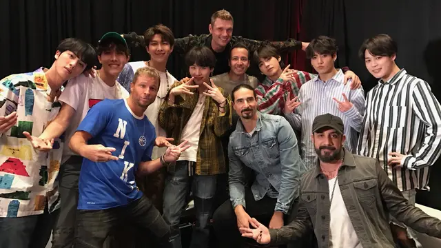 [Bintang] Beda 20 Tahun, Begini Kebersamaan BTS dan Backstreet Boys