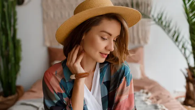 wanita desember pesona diri