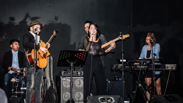 Menghadirkan Musisi Terkenal