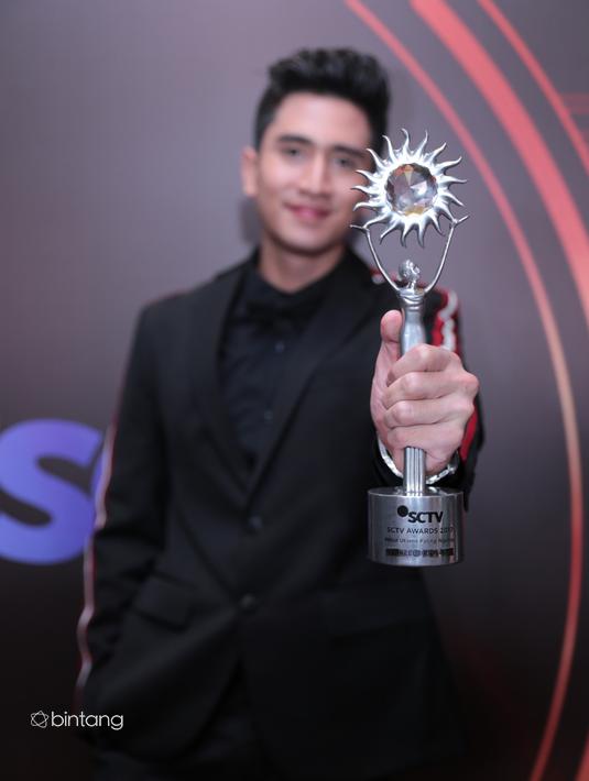 Raih Aktor  Ngetop SCTV Awards Verrel  Bramasta  Dedikasikan 