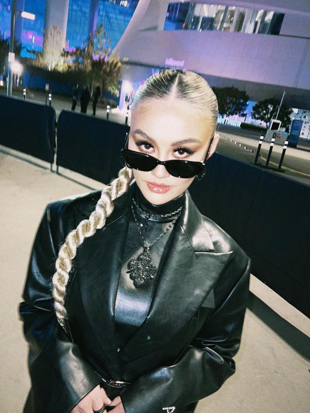 Agnez Mo Hadiri Billboard Women In Music Awards 2022