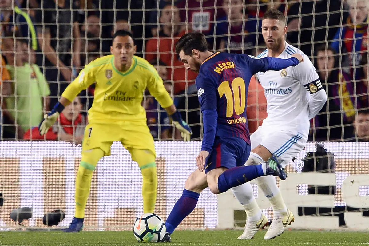 FOTO: Real Madrid Tahan Barcelona di Stadion Camp Nou