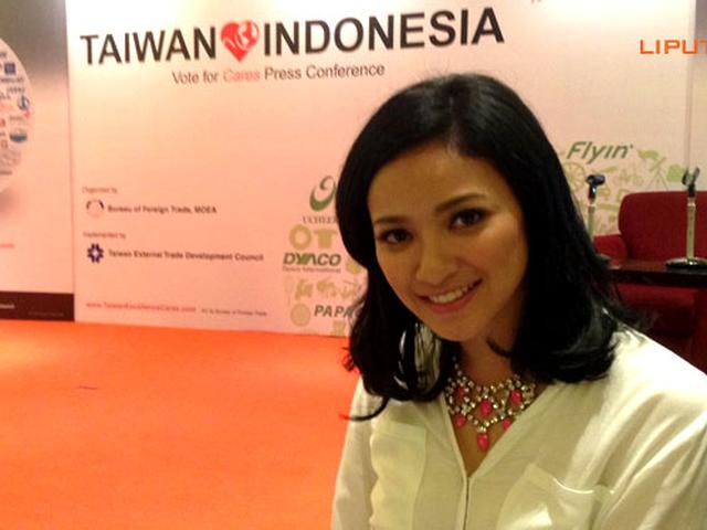 Agni Pratistha Sebar 500 Undangan Pernikahan Showbiz Liputan6 Com
