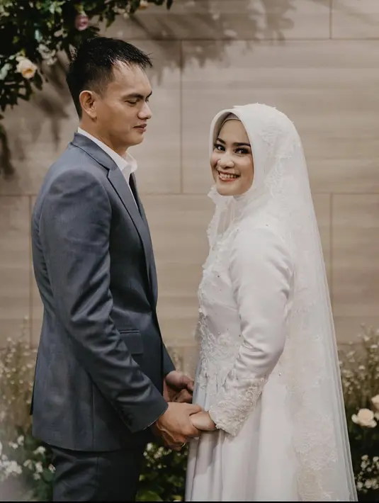 Ikke Nurjanah menikah (Instagram/karliefu_)