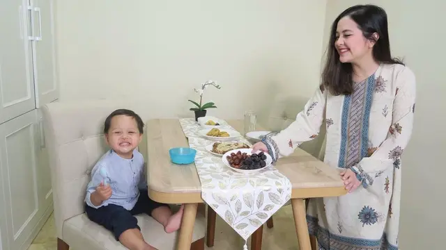 Gaya pakaian lebaran Tasya Kamila/dok. Zalora