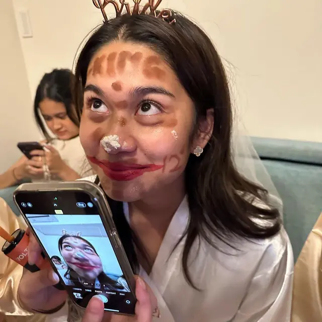 6 Potret Bridal Shower Azizah Salsha, Dikabarkan Menikah dengan Pratama Arhan Hari Ini