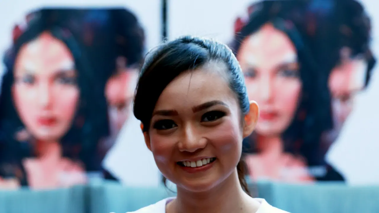 [Bintang] Stella Cornelia