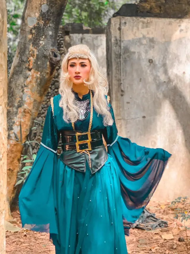 7 Gaya Camelia Putri saat Akting di Drama Kolosal, Bikin Pangling