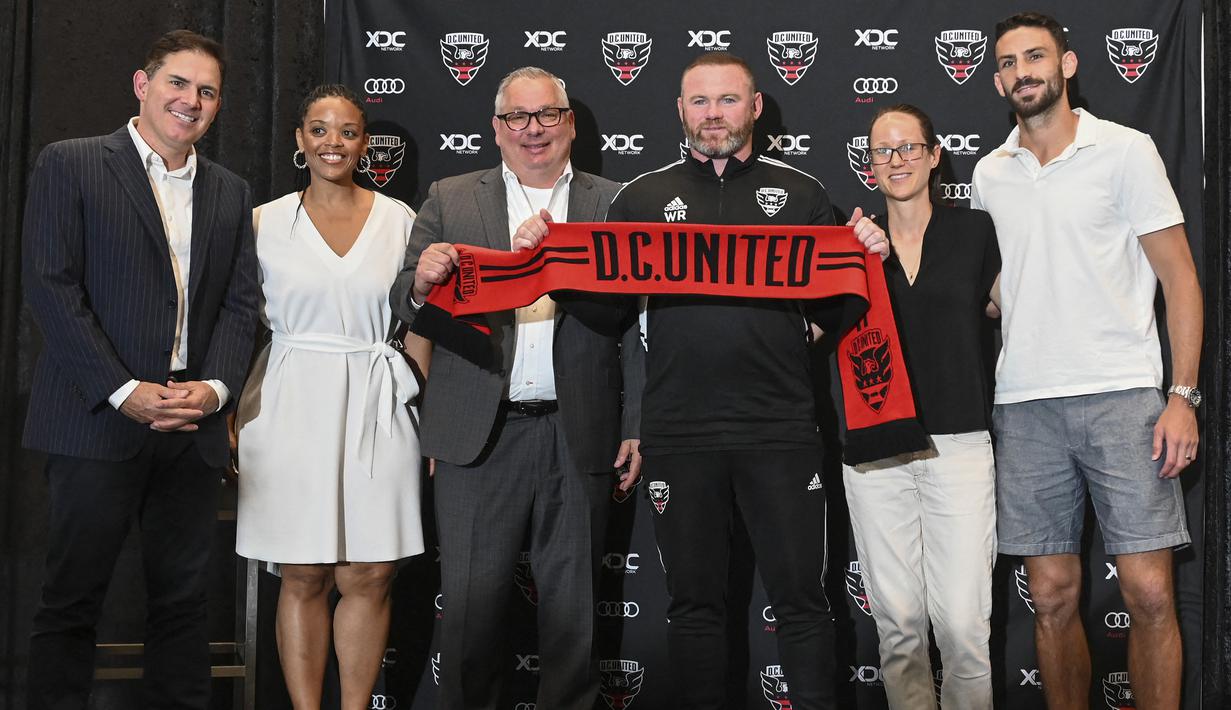 Menurut para petinggi DC United, penunjukan Wayne Rooney sebagai pelatih DC United tidak lain adalah karena kesan positif selama dua tahun memperkuat DC United sebagai pemain hingga dinilai mampu beradaptasi dengan cepat saat menjadi pelatih. (AFP/Roberto Schmidt)