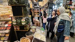 Pemerintah Iran menyatakan keraguan bahwa Israel akan mematuhi gencatan senjata yang mengakhiri konflik bersenjata selama 12 hari antara kedua negara tersebut. (ATTA KENARE/AFP)