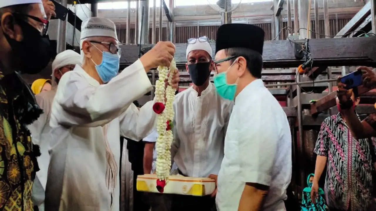 Kisruh Perebutan Tahta Keraton Kasepuhan Usai Sultan Arief Meninggal
