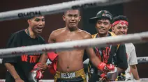 Petarung asal Indonesia, Nelson Julianto tak kuasa menahan air mata usai menang atas Kallens Barthez dalam duel kelas 61 kilogram di ajang Byon Madness Vol. 4 yang digelar di Spike Air Dome, PIK 2, Jakarta, Sabtu (6/6/2026).