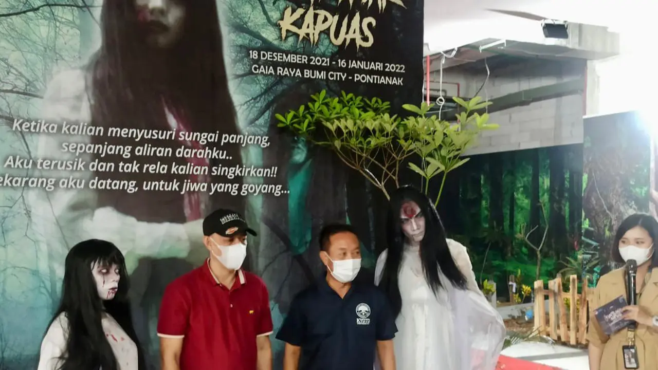 Kru Rumah Hantu Indonesia. (Foto: Liputan6.com/Aceng Mukaram)