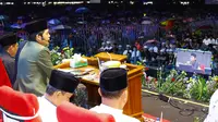 Puluhan Ribu Jemaah Hadiri Pengajian Gus Iqdam di Banyuwangi