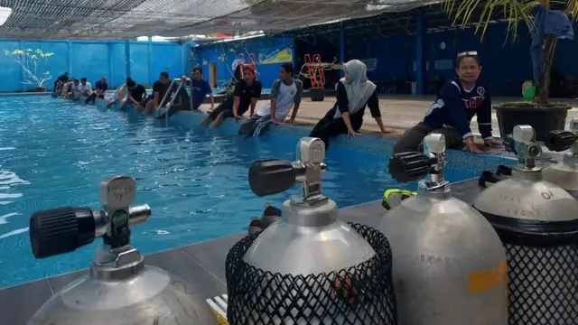 Serunya Scuba Diving ala Jurnalis Palembang Didampingi Penyelam Profesional