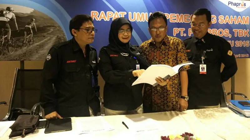 Phapros menggelar Rapat Umum Pemegang Saham (RUPS) Tahun Buku 2015 bertempat di Hotel Gumaya, Semarang. 