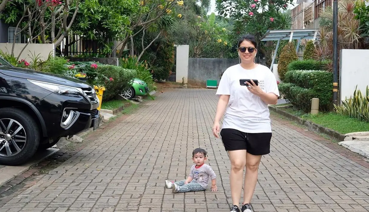 Tya Ariesta (Instagram/tya_ariestya)