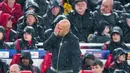 Duel yang digelar di Anfield, Rabu (15/4/2026) dini hari WIB itu memastikan PSG melaju ke semifinal dengan agregat meyakinkan 4-0. (AP Photo/Dave Shopland)