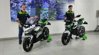 PT Kawasaki Motor Indonesia (KMI) resmi meluncurkan motor sport listrik, yakni Ninja e-1 dan Z e-1. (Septian/Liputan6.com)