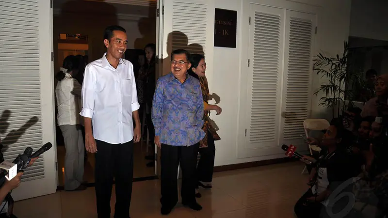 Pertemuan Pertama Jokowi-JK di Rumah Transisi