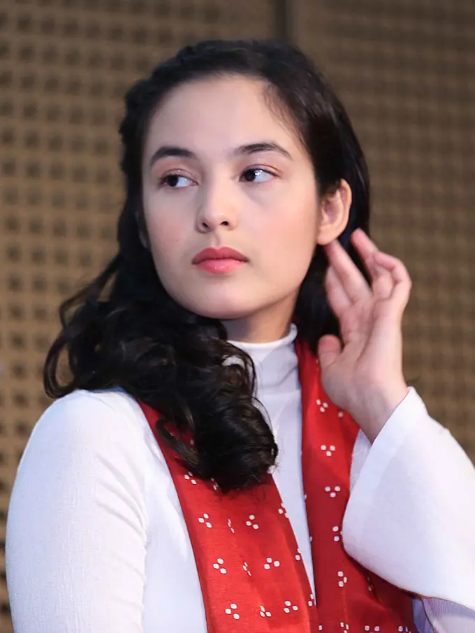 [Bintang] Chelsea Islan