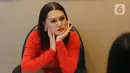Jessie J sempat menuturkan kebahagiaannya bisa tampil sepanggung bersama David Foster. (Liputan6.com/Angga Yuniar)