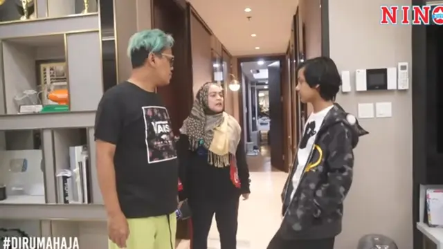 7 Momen Anak Uya Kuya Prank Tatto ke Orang Tuanya, Astrid Kuya Sampai Menangis