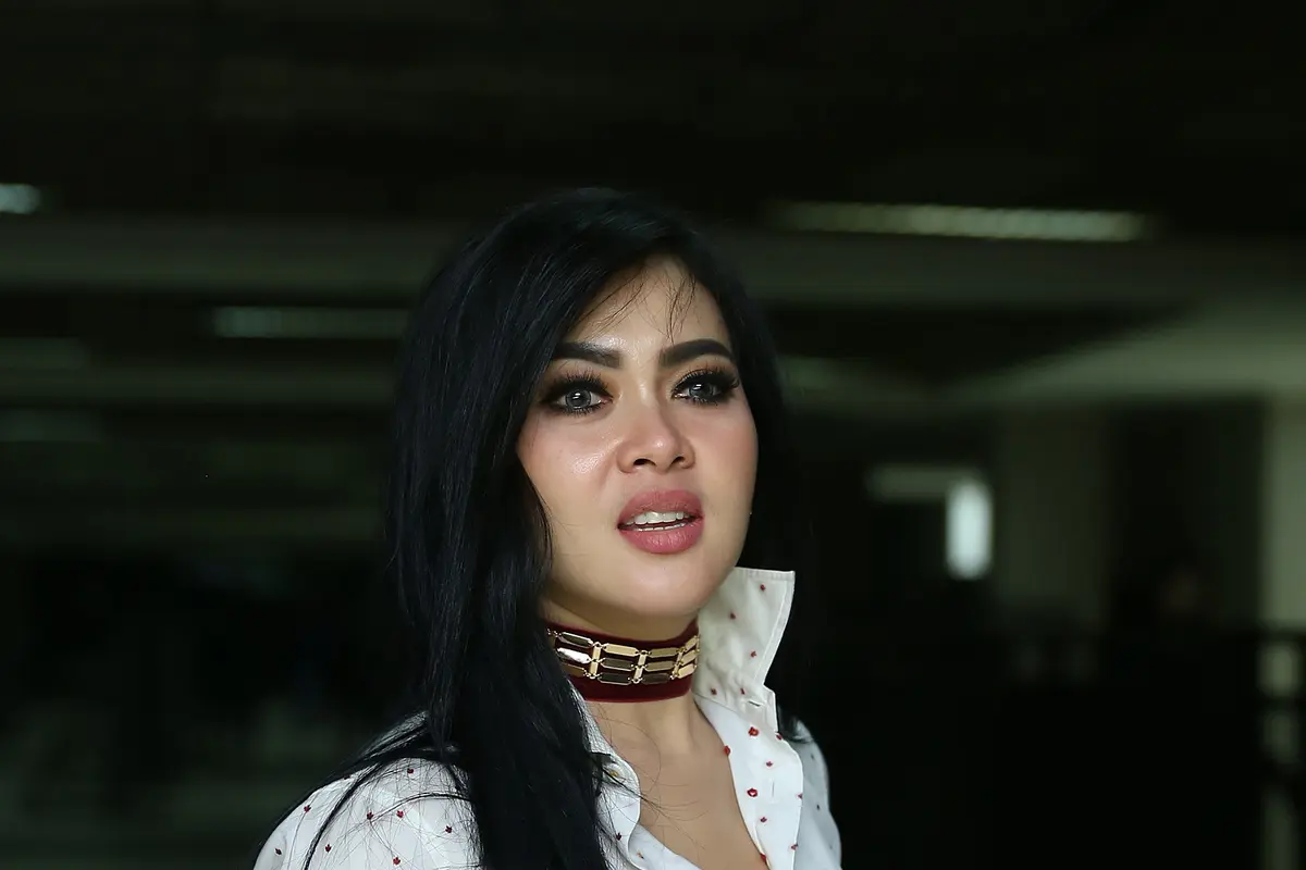 [Bintang] Syahrini