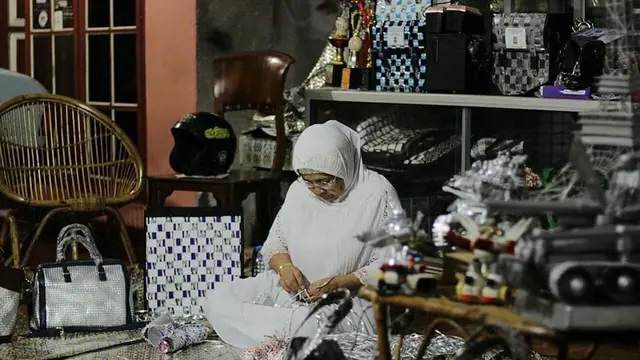 UMKM kerajinan dari limbah Plastik