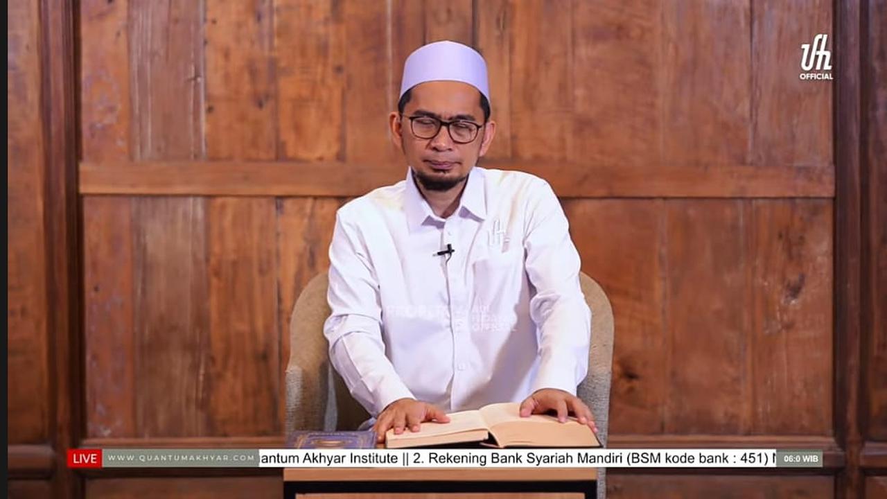 Ustaz Adi Hidayat (youtube)