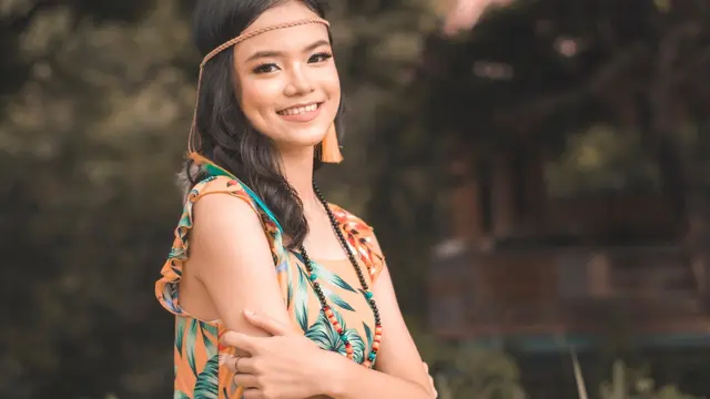 Bergaya Ala “Cewek Bumi” dengan Outfit Earth Tone, 4 Fashion Item Ini Wajib Dicoba (1)