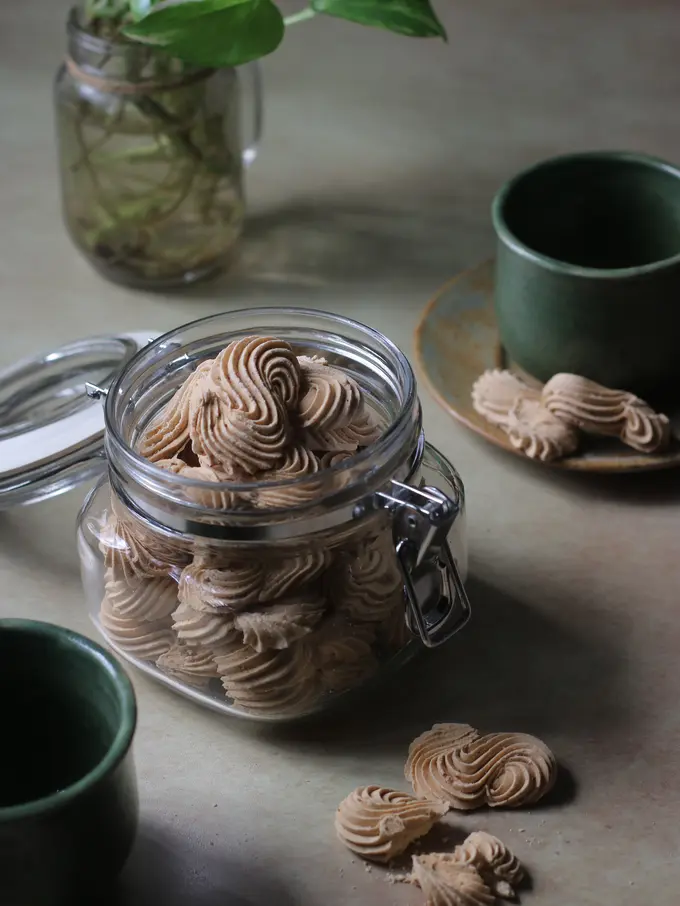 resep kue semprit larut