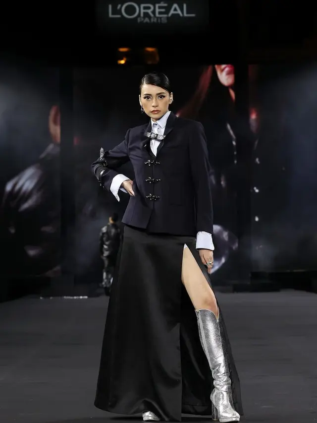 8 Potret Tamara Dai, Wakil Indonesia di Paris Fashion Week 2023 Bersama Ariel Tatum