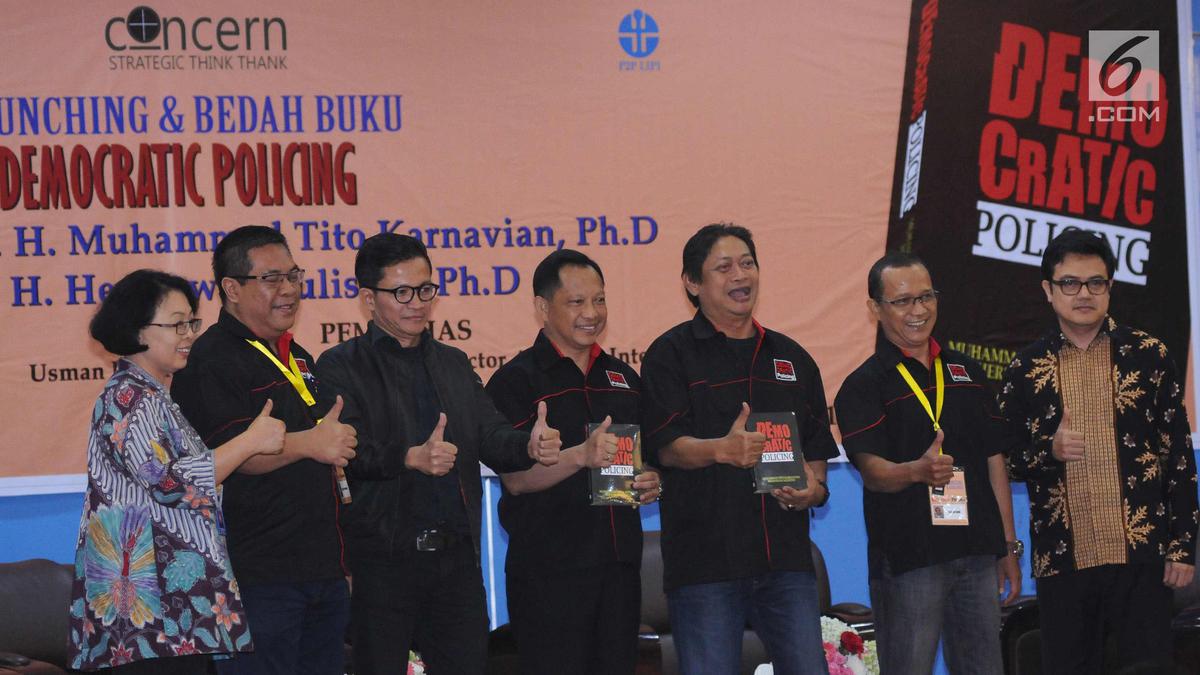 PHOTO: Gandeng Peneliti LIPI, Kapolri Luncurkan Buku Democratic Policing